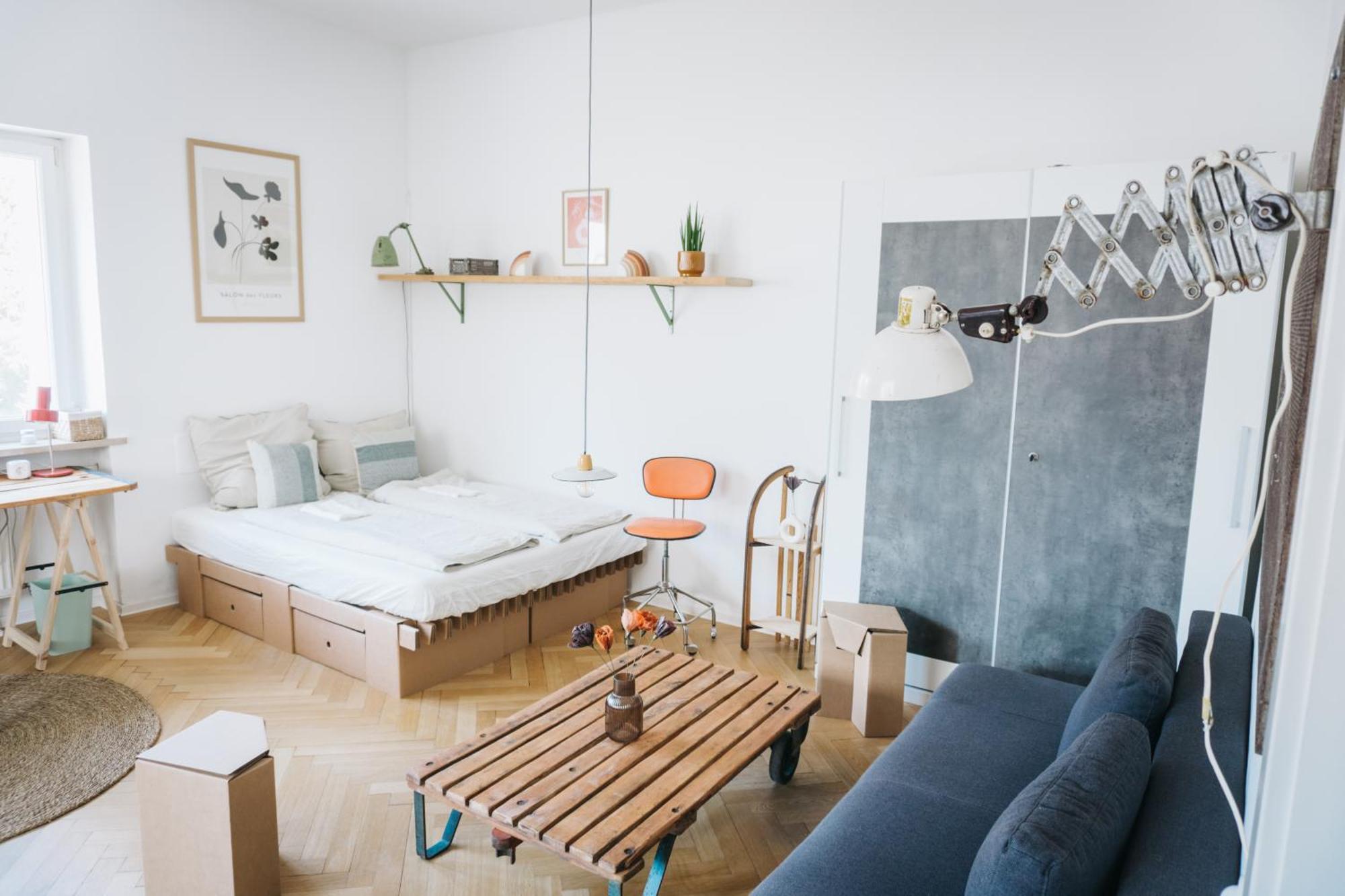 Raum Life - Vintage Loft - Heimkino Netflix - 2X Privat Parkplaetze Lägenhet Straubing Exteriör bild