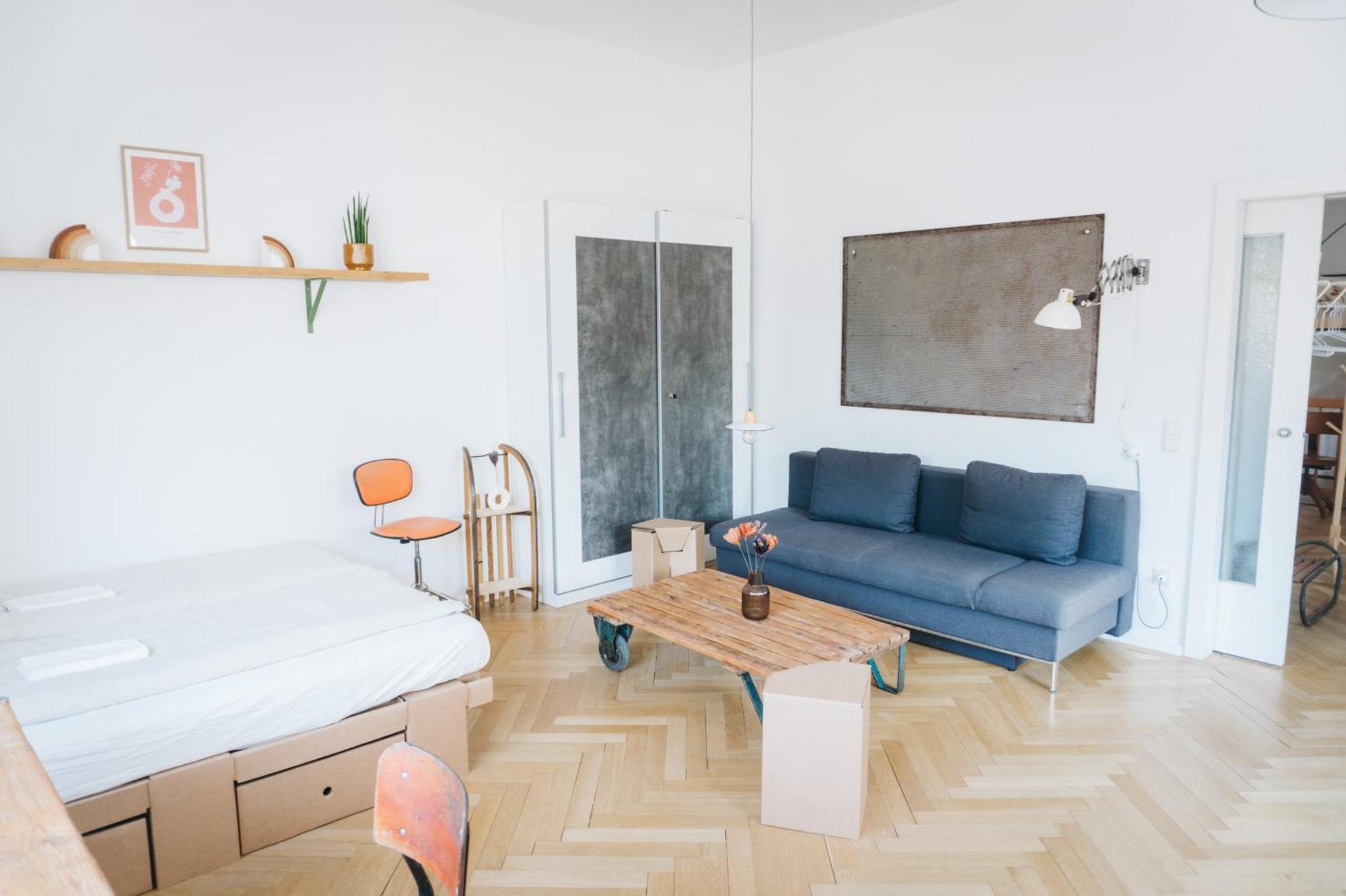 Raum Life - Vintage Loft - Heimkino Netflix - 2X Privat Parkplaetze Lägenhet Straubing Exteriör bild